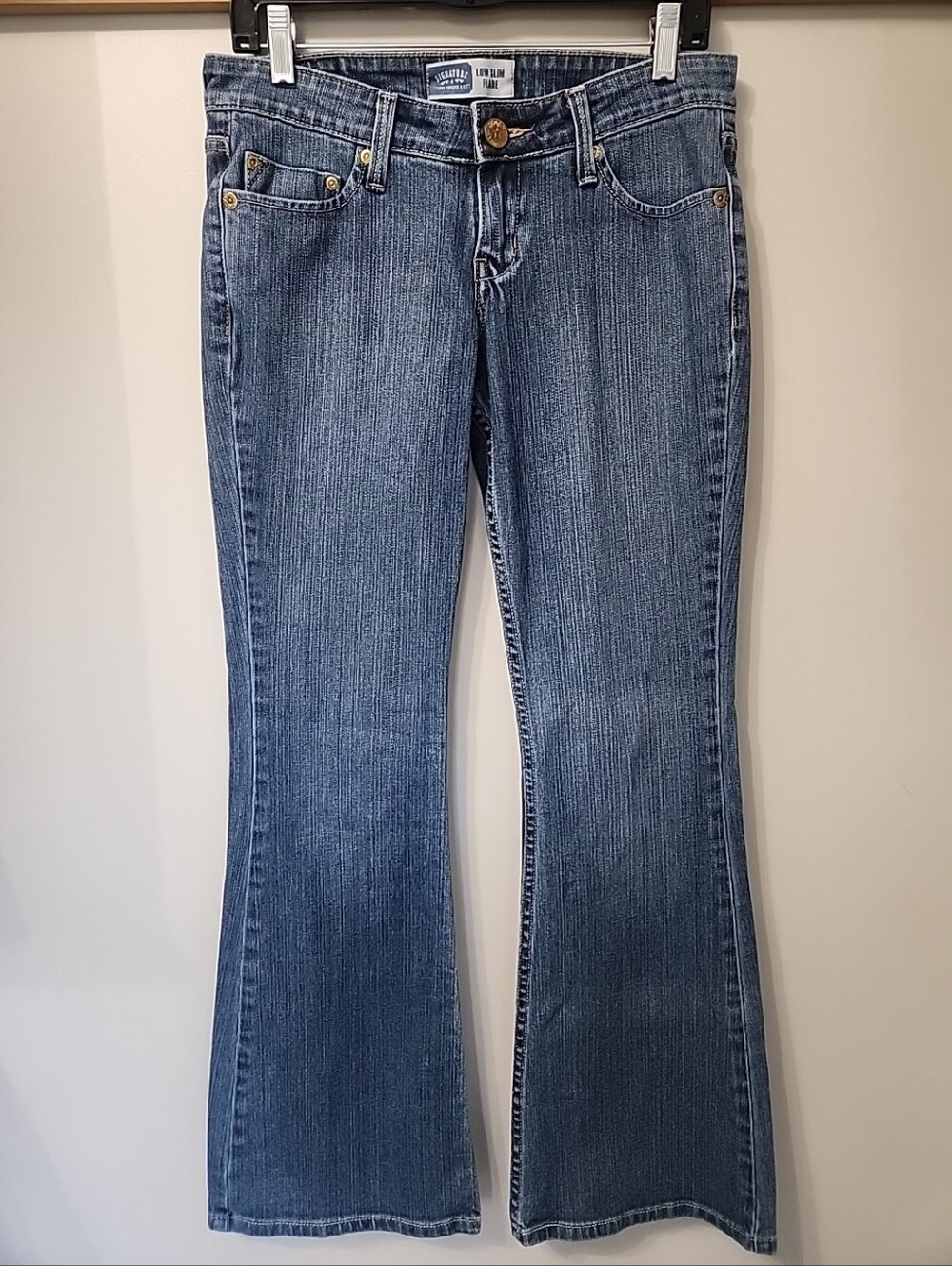 Levi Strauss Low Slim Flare Jeans Juniors 7 Med Y2K Low Rise Hippie Bell Bottom